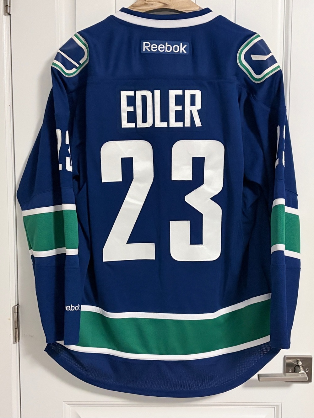 Authentic Reebok Vancouver Canucks Alex Edler Blue Jersey Size XL Extra Large